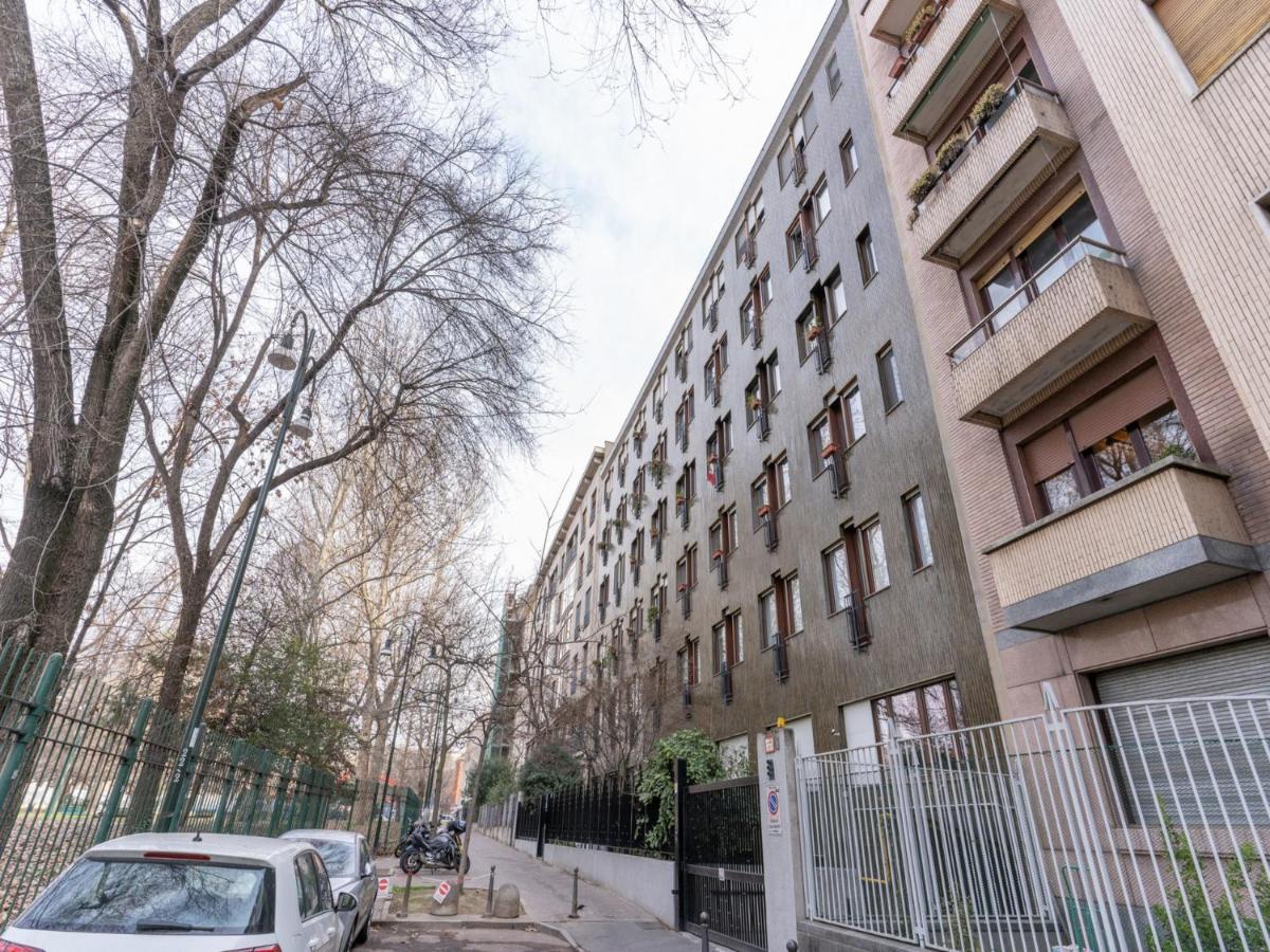 The Best Rent - Gorgeous One-Bedroom Apartment In Ticinese Μιλάνο Εξωτερικό φωτογραφία
