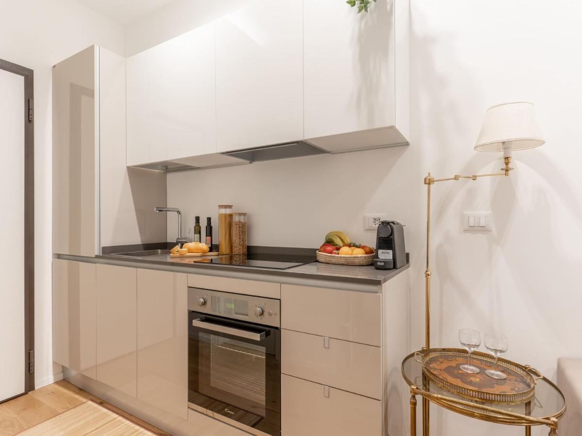 The Best Rent - Gorgeous One-Bedroom Apartment In Ticinese Μιλάνο Εξωτερικό φωτογραφία
