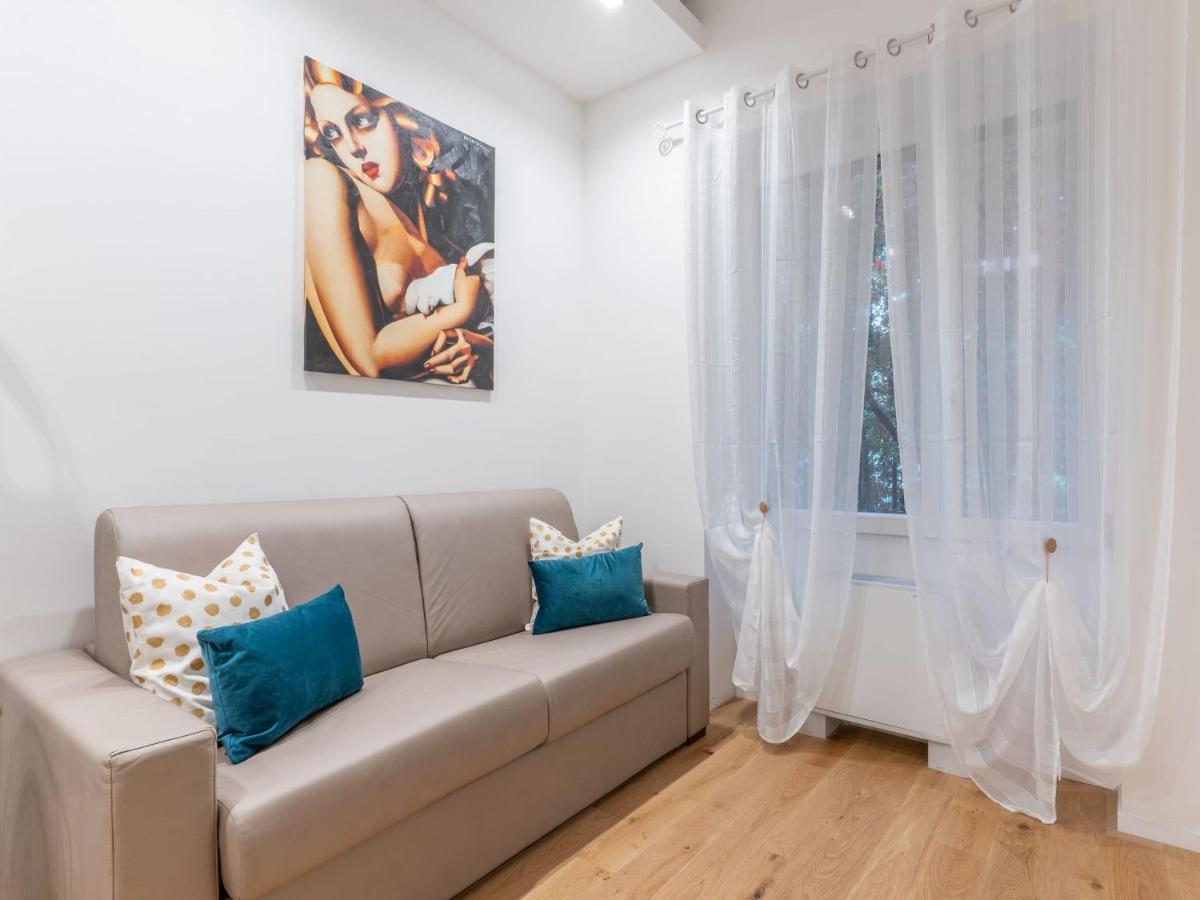 The Best Rent - Gorgeous One-Bedroom Apartment In Ticinese Μιλάνο Εξωτερικό φωτογραφία